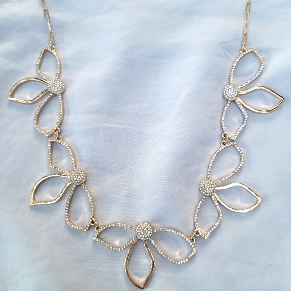 Dillard's Petal Necklace